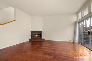 1876 Oliver Ave in San Diego, CA - Building Photo