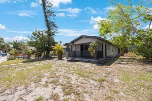 1230 9th Ave S in St. Petersburg, FL - Building Photo