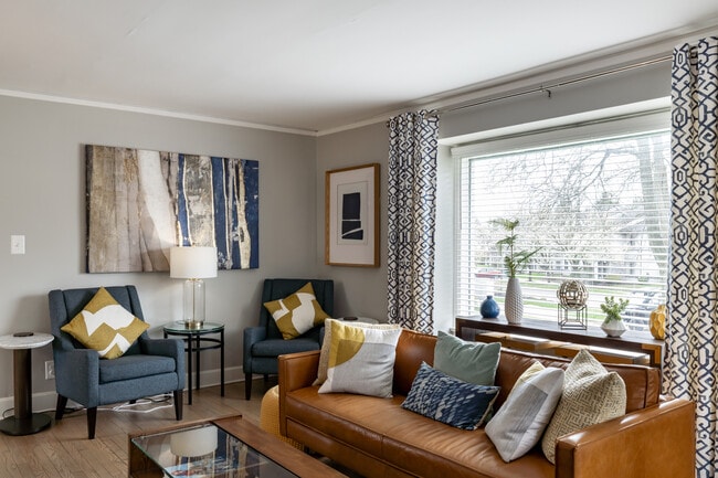 Villas at Northstar in Ann Arbor, MI - Building Photo - Interior Photo