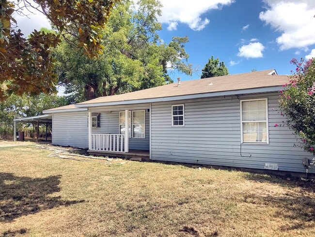 property at 107 Center Point Rd