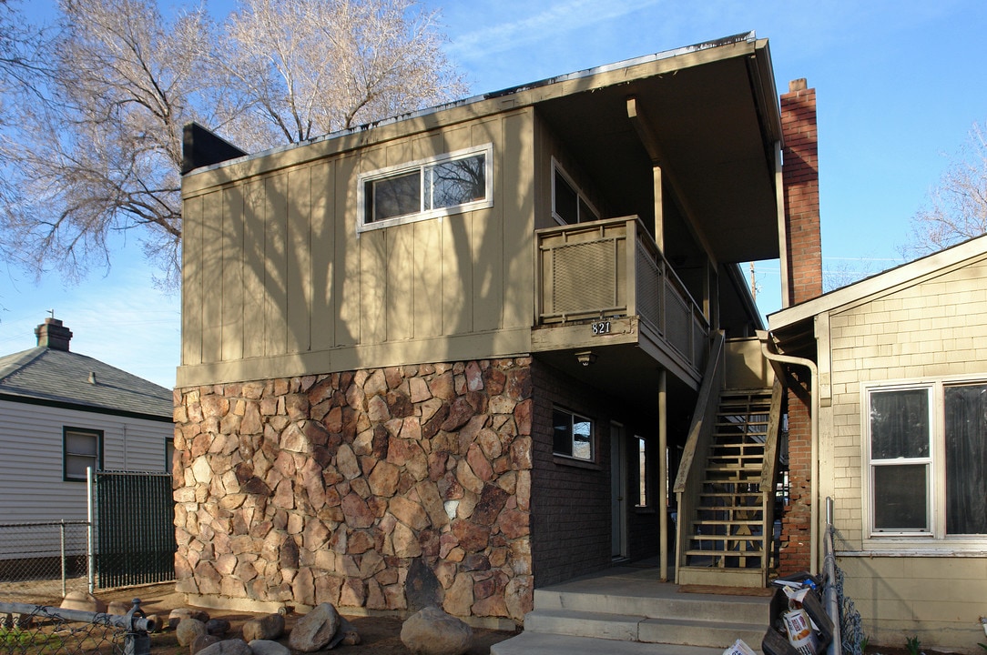 825 Spokane St in Reno, NV - Foto de edificio