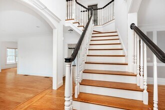 14 Brattle Ln in Arlington, MA - Building Photo - Building Photo