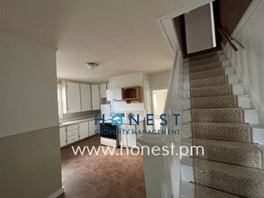 8 Lasalle St in Winslow, ME - Building Photo - Building Photo