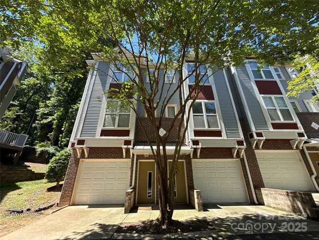 property at 2504 Cranbrook Ln
