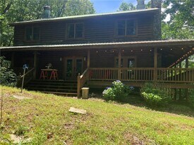 937 Scenic Ln in Jasper, GA - Building Photo