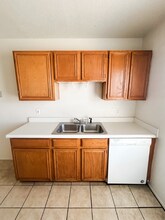 1808 Windward Dr, Unit D in Killeen, TX - Foto de edificio - Building Photo