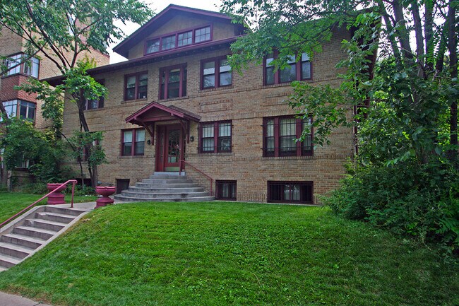 Elmhurst Apartments