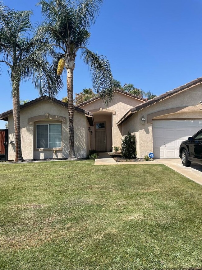 6409 Easter Lily Ct in Bakersfield, CA - Building Photo - Building Photo