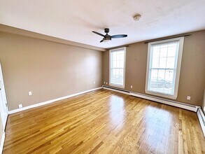 352 Sumner St, Unit #1 in Boston, MA - Building Photo - Building Photo