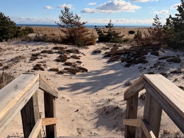 409A Dune Rd in Westhampton Beach, NY - Building Photo - Building Photo