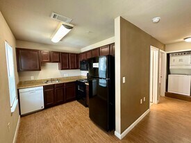 908 W 21st St in Austin, TX - Building Photo