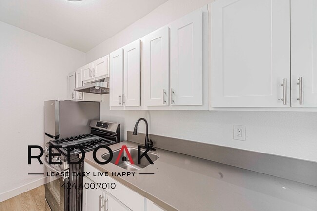 816 S Park View St in Los Angeles, CA - Foto de edificio - Building Photo