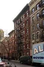 160 Waverly Pl in New York, NY - Foto de edificio - Building Photo