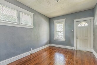 5952 Emma Ave in St. Louis, MO - Building Photo - Building Photo
