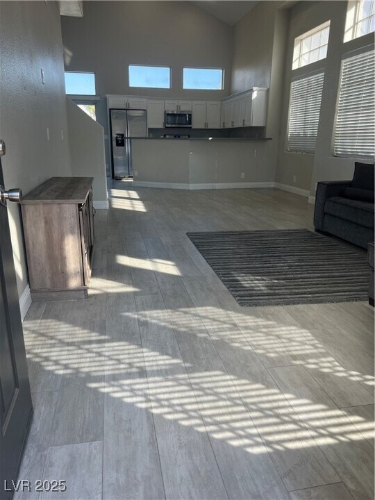 2316 Ramsgate Dr in Henderson, NV - Foto de edificio