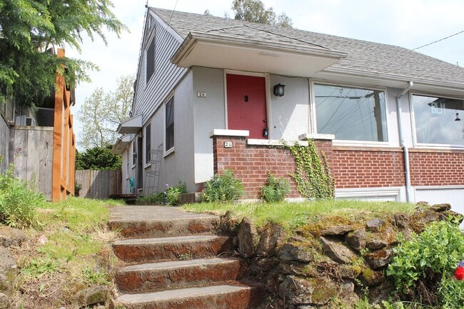 20-26 NE 56th Ave in Portland, OR - Building Photo - Building Photo