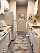 Village Square of Searcy in Searcy, AR - Foto de edificio - Building Photo