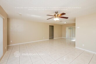 700 S Rainbow Dr in Hollywood, FL - Foto de edificio - Building Photo