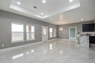 1764 Rd 5722 in Cleveland, TX - Building Photo - Building Photo