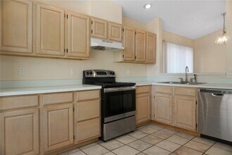 322 Allison Ave in Davenport, FL - Building Photo - Building Photo