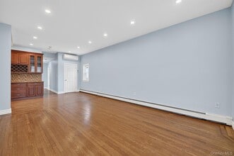 92 Kimball Ave in Yonkers, NY - Building Photo - Building Photo