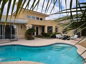 2258 Green Mountain Ct in Las Vegas, NV - Building Photo - Building Photo