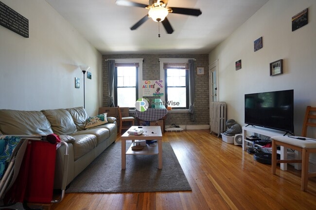 1758 Commonwealth Ave