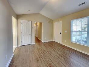 8436 Hammonds St in Charlotte, NC - Building Photo - Building Photo