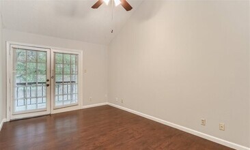 16301 Ledgemont Ln, Unit 269 in Addison, TX - Building Photo - Building Photo