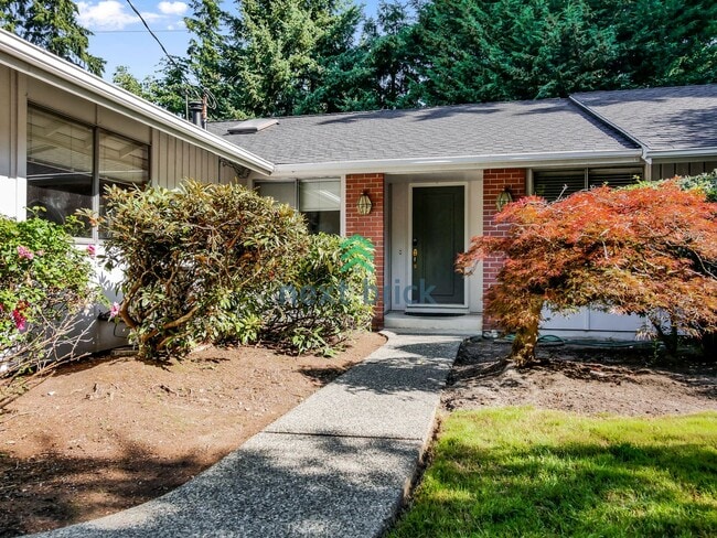 property at 17128 NE 23rd Pl