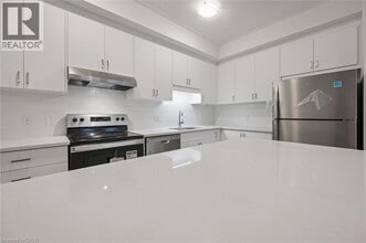 21 REVERIE Wy in Kitchener, ON - Building Photo - Building Photo