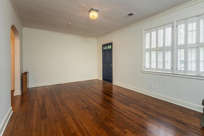 537 Eastbourne Pl in Memphis, TN - Building Photo - Building Photo