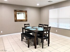 5544 Donaldson Ct in Las Vegas, NV - Building Photo - Building Photo