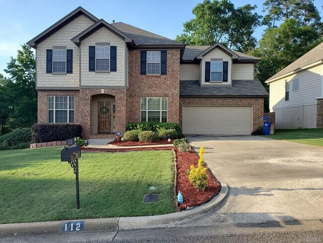 property at 112 St Andrews Ct
