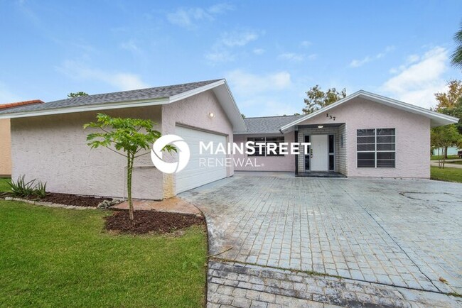 137 Watoga Ave SW in Palm Bay, FL - Building Photo - Building Photo