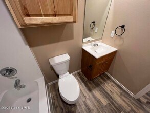 7410 5th St in Lubbock, TX - Building Photo - Building Photo