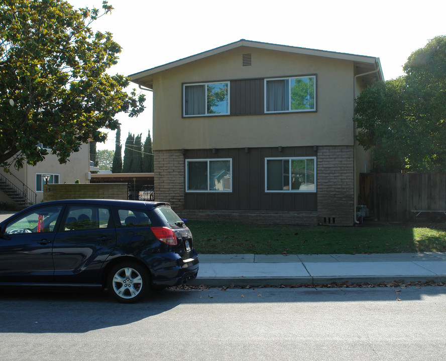 1382 Kingfisher Way in Sunnyvale, CA - Building Photo