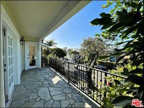 1115 22nd St in Santa Monica, CA - Building Photo - Building Photo