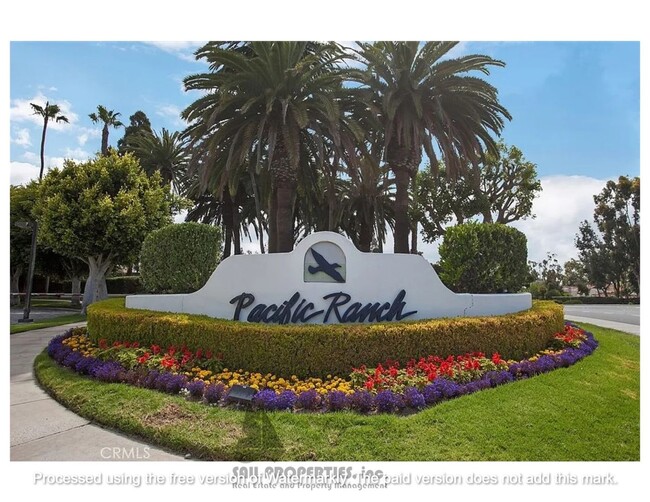 property at 19401 Sunray Ln