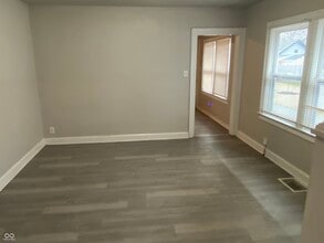 1335 N Ewing St in Indianapolis, IN - Building Photo - Building Photo