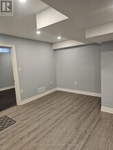 45 Wildmoor St in Markham, ON - Building Photo - Building Photo