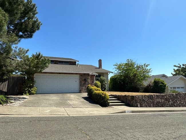 512 Baylor Ct in Benicia, CA - Building Photo - Building Photo