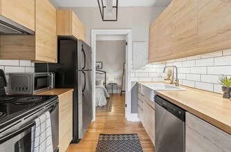 5393 Victoria Rd, Unit 211 in Halifax, NS - Building Photo - Building Photo