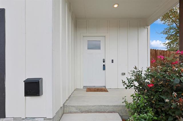 4912 Ridglea Ln in Fort Worth, TX - Foto de edificio - Building Photo