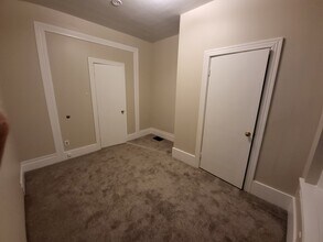 317 Peffer St, Unit 1 in Harrisburg, PA - Building Photo - Building Photo