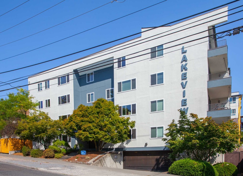 Lakeview Apartments in Seattle, WA - Foto de edificio