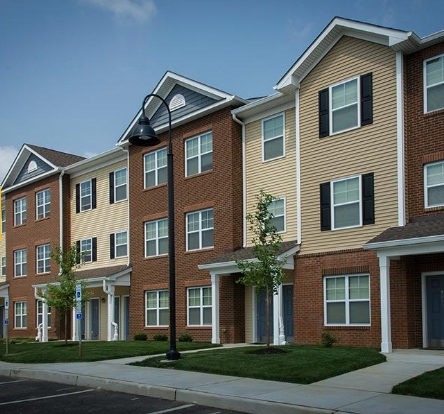 Riverfront Village at Pennsauken in Pennsauken, NJ - Building Photo