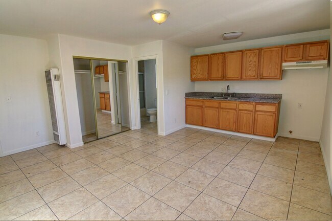 9817 Bandera St in Los Angeles, CA - Building Photo - Building Photo