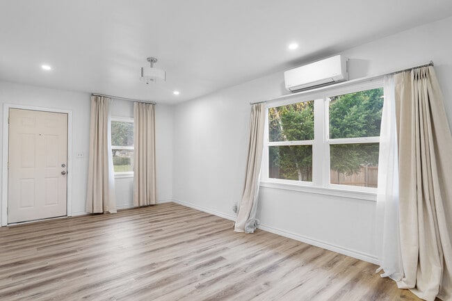 2811 Watson Ave, Unit 1