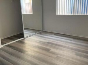 4424 Woodman Ave in Los Angeles, CA - Building Photo - Building Photo
